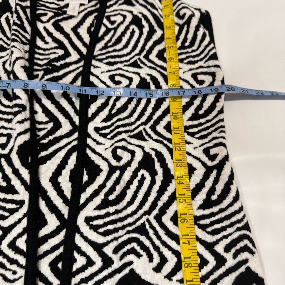 Chico's Mixed Animal Print Longline Open Front Sweater Vest in size large (2) - Picture 7 of 8